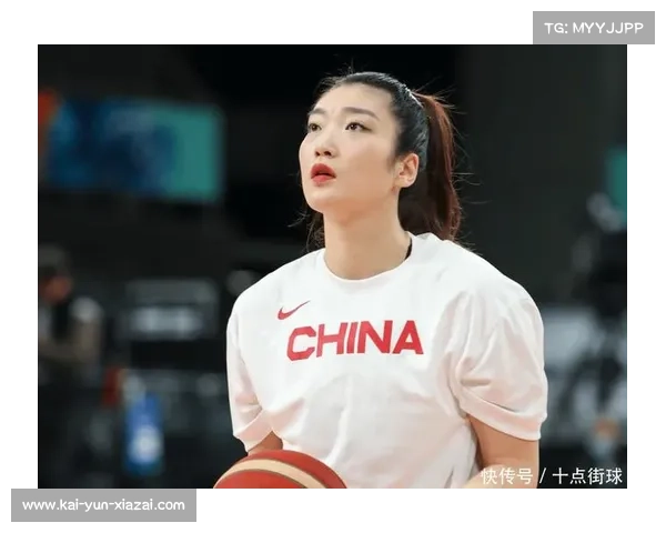 女篮外线哑火引争议!名记力挺宫鲁鸣铁腕决策,李梦缺席背后的战略博弈 女篮外线哑火引争议!名记力挺宫鲁鸣铁腕决策,李梦缺席背后的战略博弈